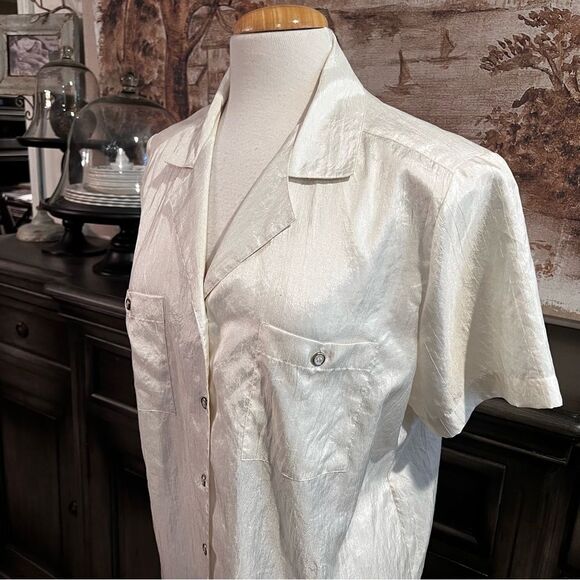 Plus Size Laura & Jayne Collection Off White Blouse Short Sleeve size 16 - Picture 2 of 7